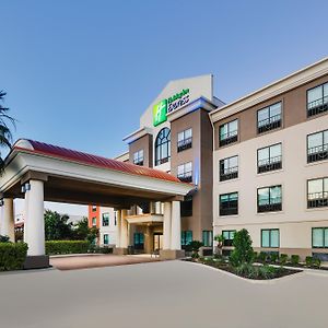 Holiday Inn Express & Suites San Antonio Nw Near Seaworld By Ihg